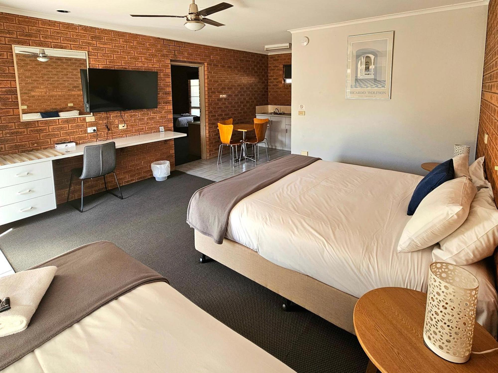 Bridge Motor Inn 토쿰왈 외부 사진