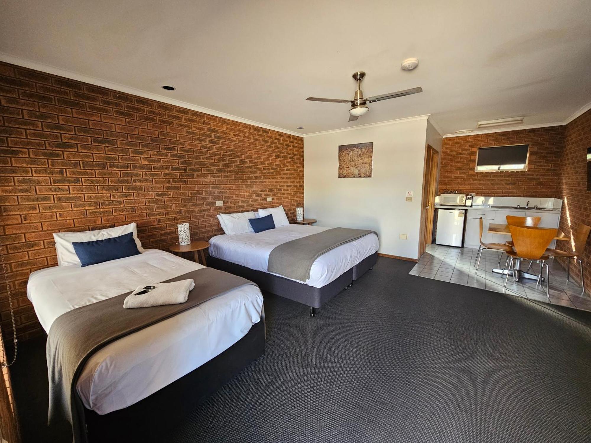 Bridge Motor Inn 토쿰왈 외부 사진