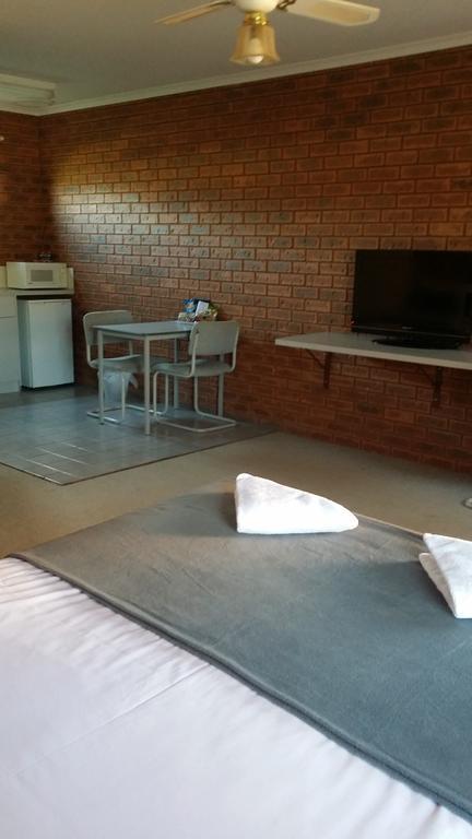 Bridge Motor Inn 토쿰왈 외부 사진